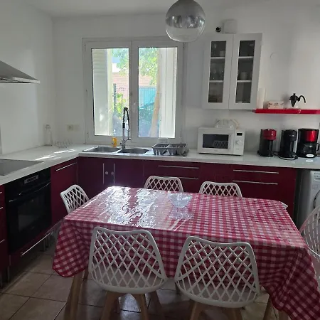 Sejour Eau Vive -pavillon Avec Un Jardin Arboree Apartment